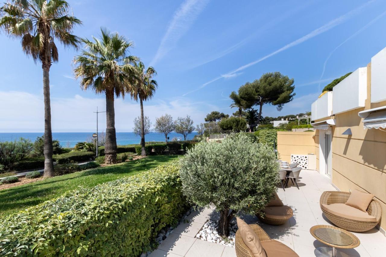 Le Palm Beach Sanary-sur-Mer Eksteriør billede